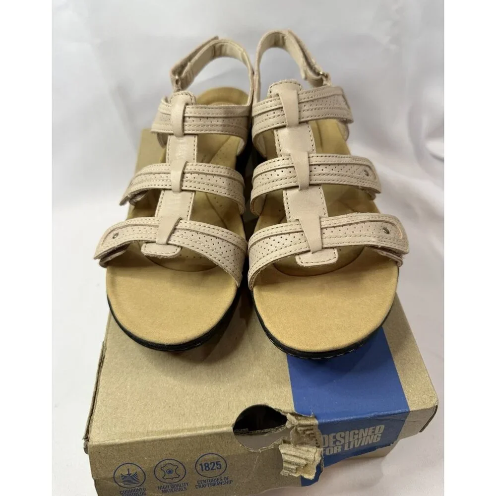 Clarks LaurieAnn Ivy Size 11 Sand Sandals Tan Leather Shoes Women’s Adjustable - Picture 3 of 6